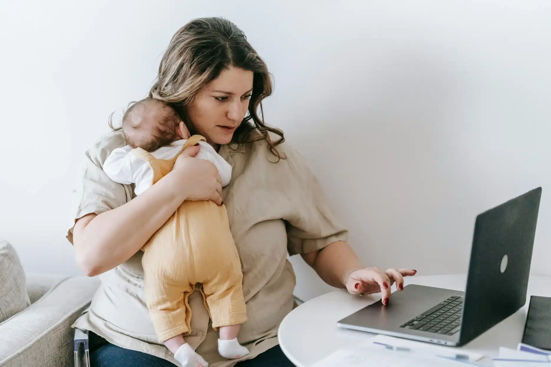 Estudiando un posgrado en línea como mamá y profesional